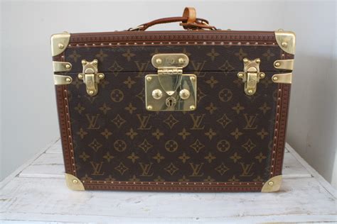 vintage louis vuitton vanity case|louis vuitton used authentic bags.